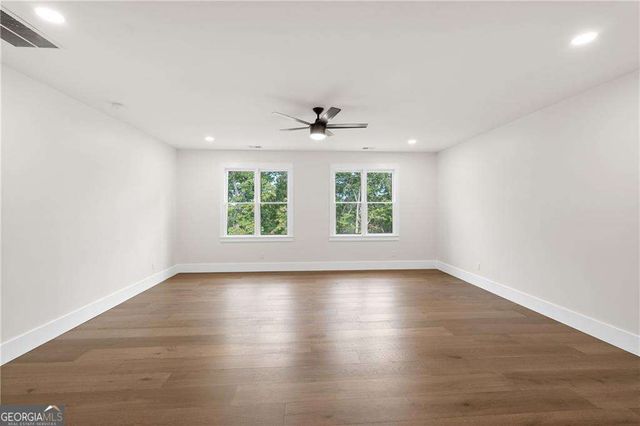 394 Settlers Ridge Dr., Ball Ground, GA 30107