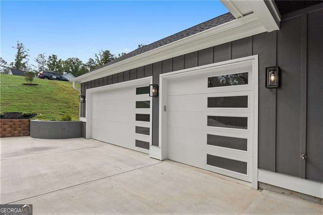 394 Settlers Ridge Dr., Ball Ground, GA 30107