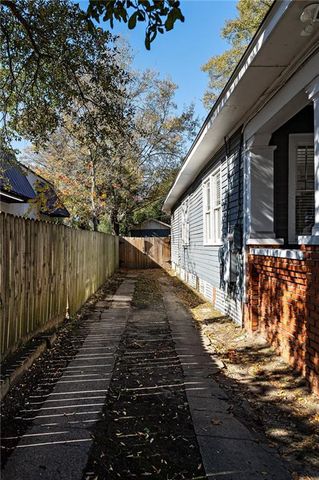 456 S Broad Street, Mobile, AL 36603