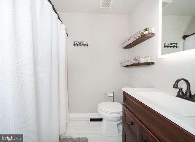 51 WICKLOW RD, Bear, DE 19701