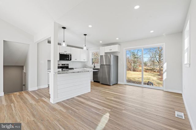 107 MAPLE AVE, Willow Grove, PA 19090