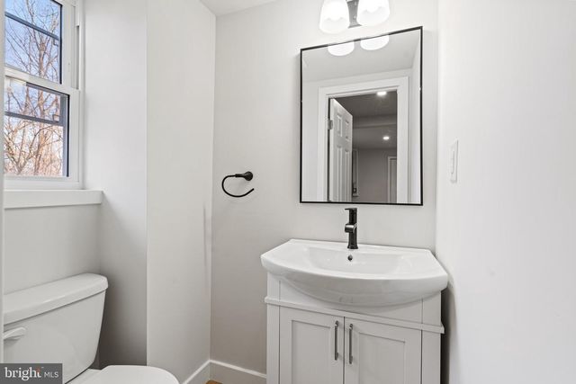 107 MAPLE AVE, Willow Grove, PA 19090