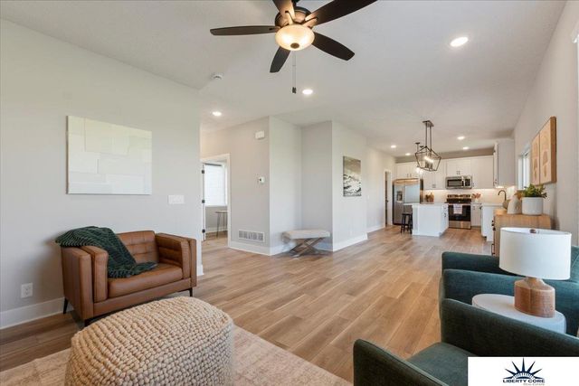 4310 S 212th Street, Elkhorn, NE 68022