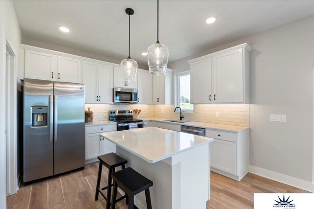 4310 S 212th Street, Elkhorn, NE 68022