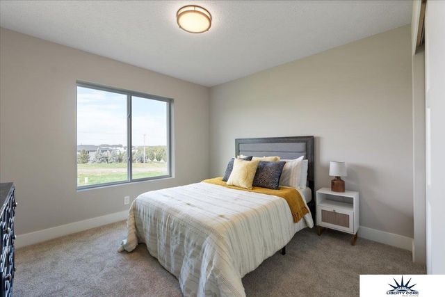 4310 S 212th Street, Elkhorn, NE 68022