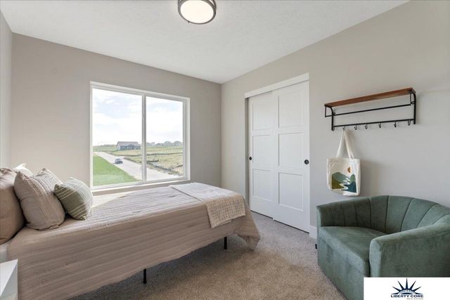 4310 S 212th Street, Elkhorn, NE 68022