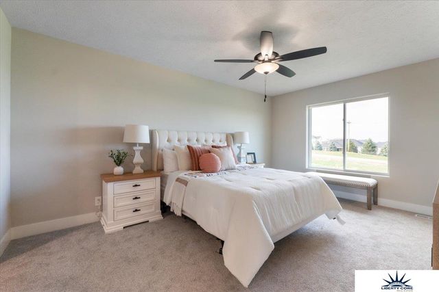 4310 S 212th Street, Elkhorn, NE 68022