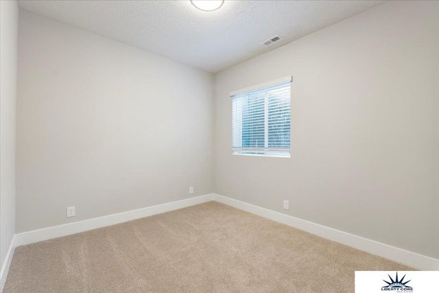 4310 S 212th Street, Elkhorn, NE 68022