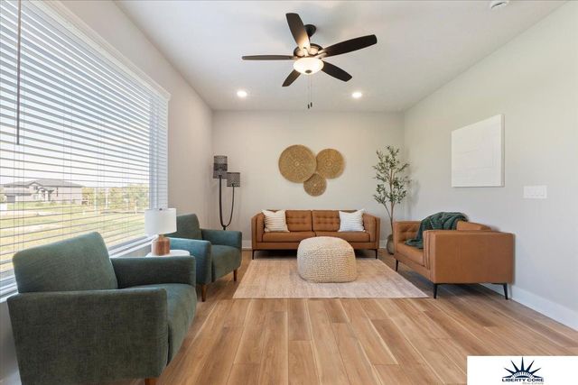 4310 S 212th Street, Elkhorn, NE 68022