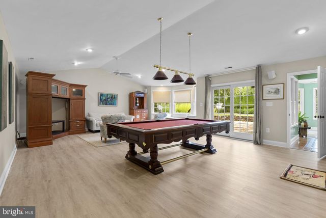 3809 KING WILLIAM DR, Olney, MD 20832