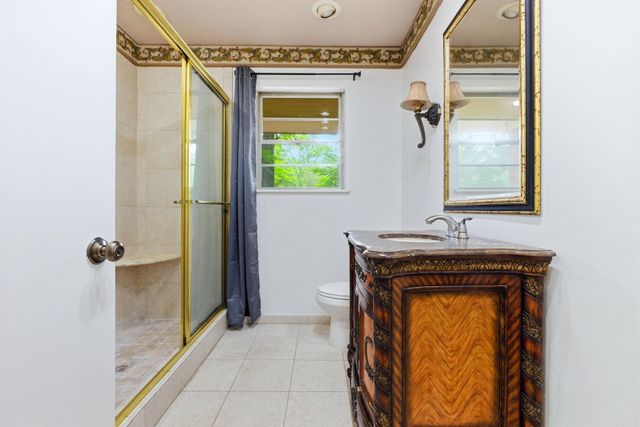 7311 W markham Street, Little Rock, AR 72205