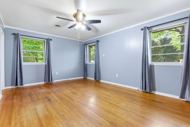 7311 W markham Street, Little Rock, AR 72205