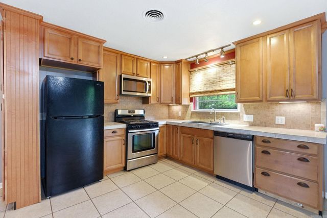 7311 W markham Street, Little Rock, AR 72205