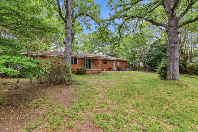 7311 W markham Street, Little Rock, AR 72205