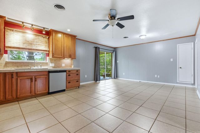 7311 W markham Street, Little Rock, AR 72205