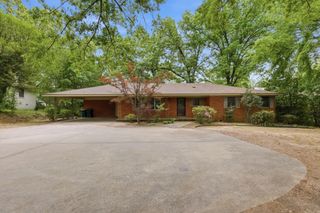 7311 W markham Street, Little Rock, AR 72205