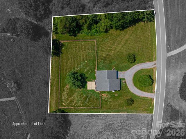 1038 Belwood Lawndale Road, Lawndale, NC 28090