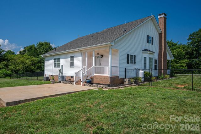 1038 Belwood Lawndale Road, Lawndale, NC 28090