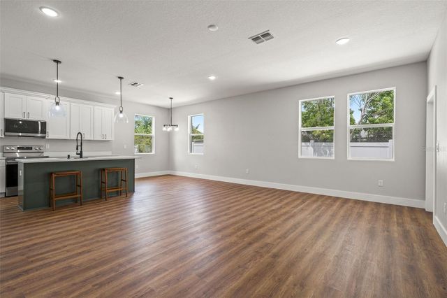 5749 BACARDI COURT, Holiday, FL 34690