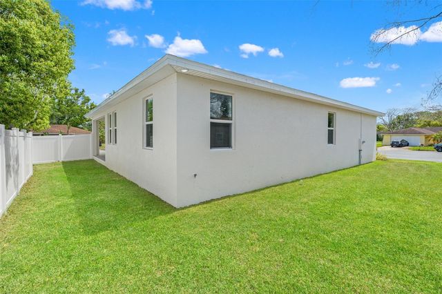 5749 BACARDI COURT, Holiday, FL 34690
