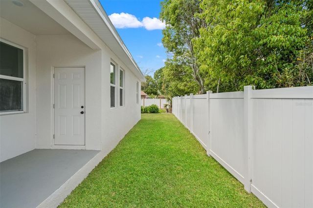 5749 BACARDI COURT, Holiday, FL 34690