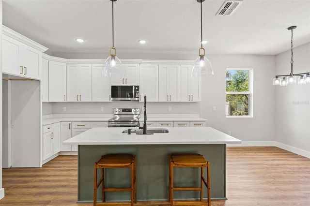 5749 BACARDI COURT, Holiday, FL 34690
