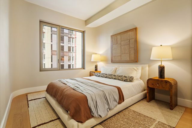 2401 Queens Plz N # 206, New York City, NY 11101