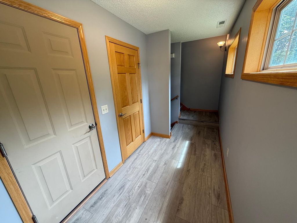 3110 Frontier Drive, Woodbury, MN 55129 — photo 2