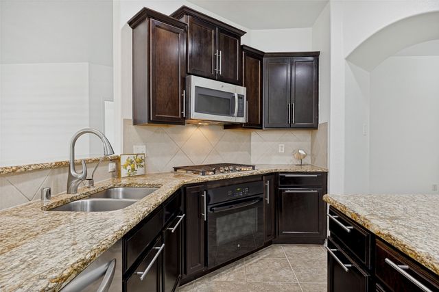 10125 Horseshoe Lane, Mckinney, TX 75072