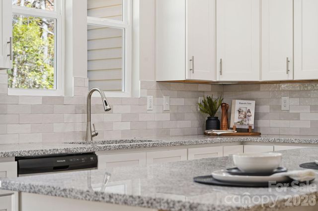 325 Mainsail Road, Salisbury, NC 28146