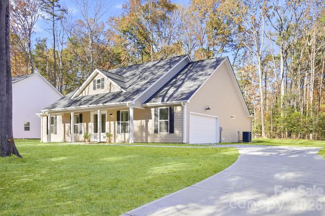 325 Mainsail Road, Salisbury, NC 28146