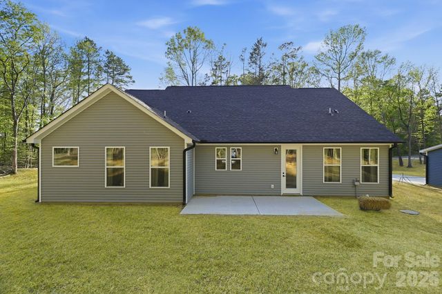 325 Mainsail Road, Salisbury, NC 28146