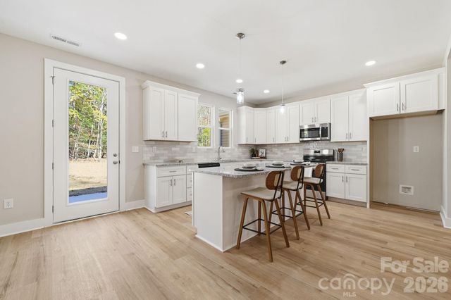 325 Mainsail Road, Salisbury, NC 28146