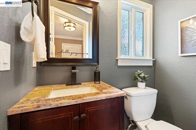 1766 Risdon Rd, Concord, CA 94518