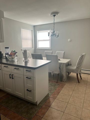 6151 S 76th Avenue BS, Summit, IL 60501