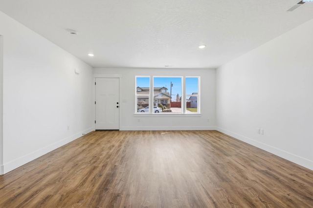 407 Rossell, Richland, WA 99352