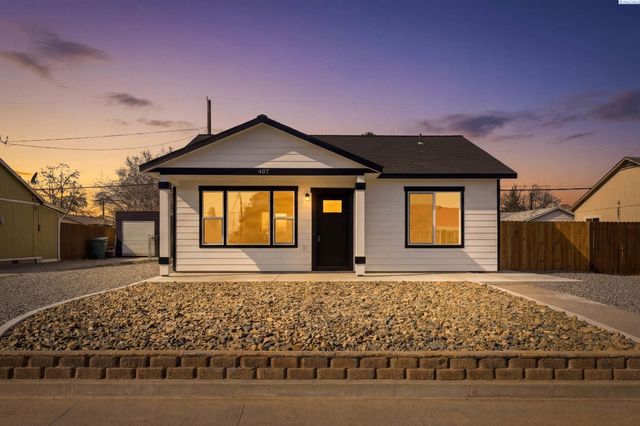 407 Rossell, Richland, WA 99352