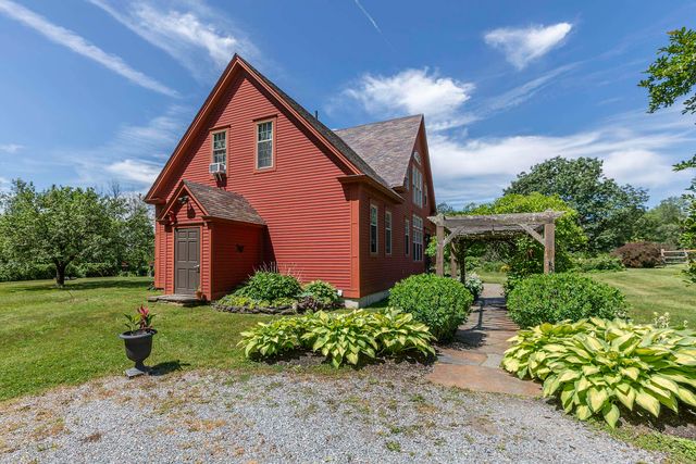 1268 Myers Road, Shaftsbury, VT 05262