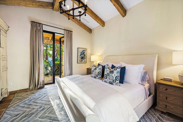 119 Navtem Place, Palm Desert, CA 92260