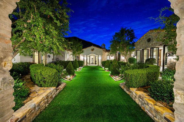 119 Navtem Place, Palm Desert, CA 92260