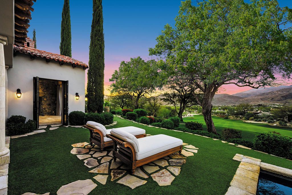 Image 21 of property listing at 119 Navtem Place, Palm Desert, CA 92260