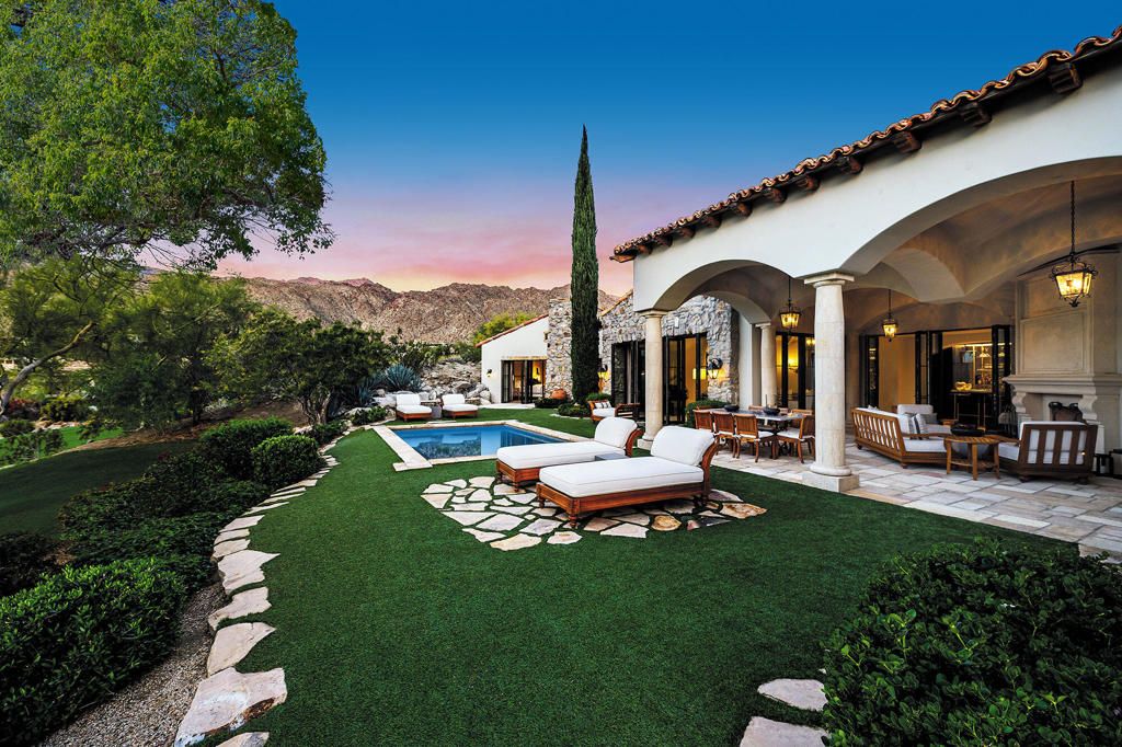 Image 5 of property listing at 119 Navtem Place, Palm Desert, CA 92260