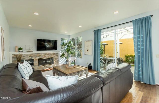 1985 Erin Way, Glendale, CA 91206