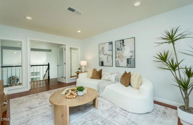 1985 Erin Way, Glendale, CA 91206