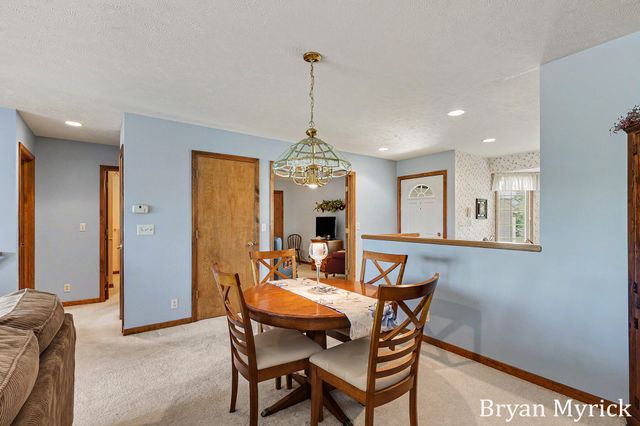 1581 Castlemaine Drive 2, Holland Twp, MI 49464
