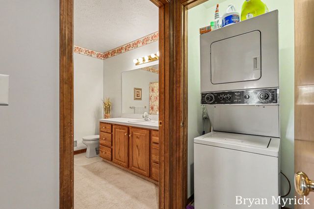 1581 Castlemaine Drive 2, Holland Twp, MI 49464