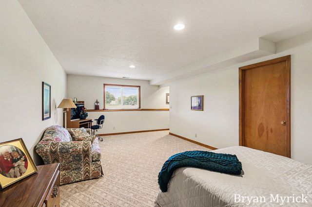 1581 Castlemaine Drive 2, Holland Twp, MI 49464