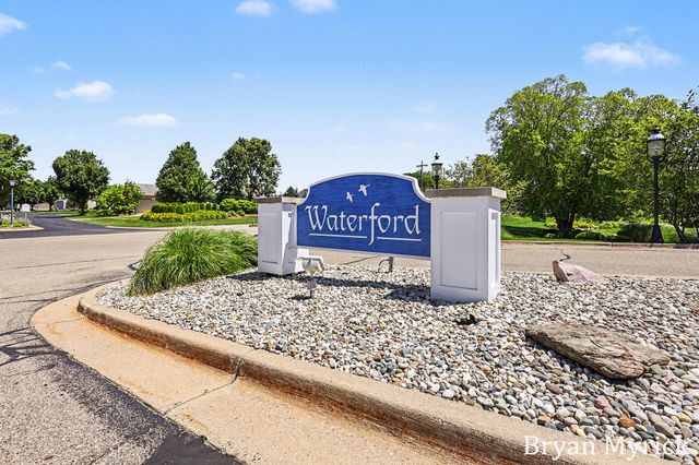 1581 Castlemaine Drive 2, Holland Twp, MI 49464