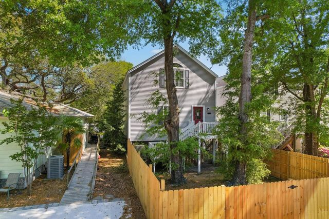 114 N Oak St., Surfside Beach, SC 29575
