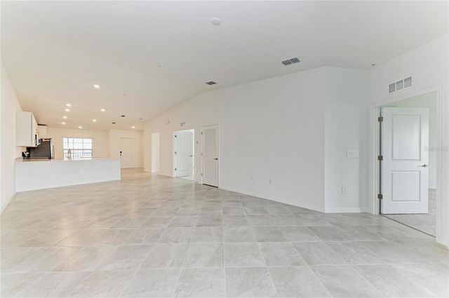 19015 SCALLOP LOOP 201, Lakewood Ranch, FL 34202